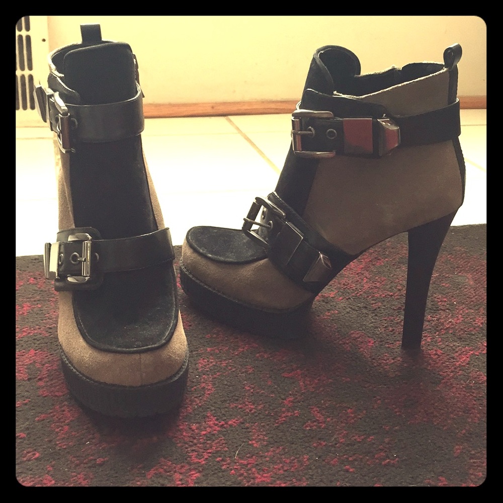 BCBG High Heeled Bootie!